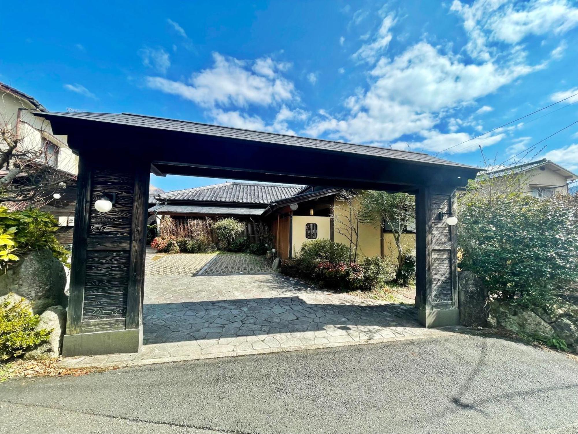 Ryokan Yamanami Yufu Exterior foto